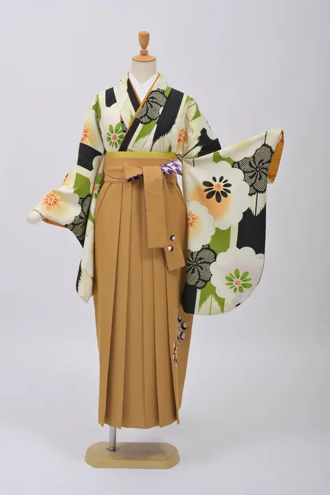 紅一点・白・緑×白い花