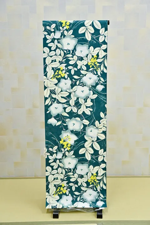 SALE　深緑のゆかた反物