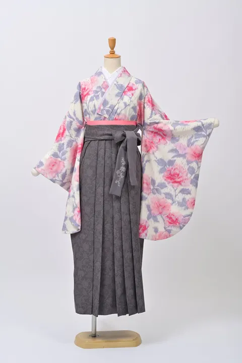 JILLSTUART・白×ピンクの花